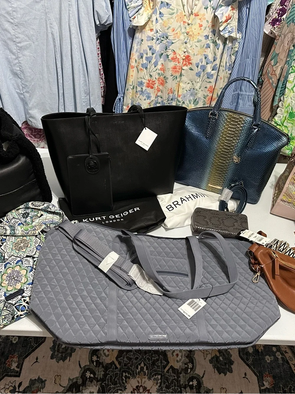 Bundle of Purses 8 in total!!! Kurt Geiger/Brahmin/GUCCI and more!